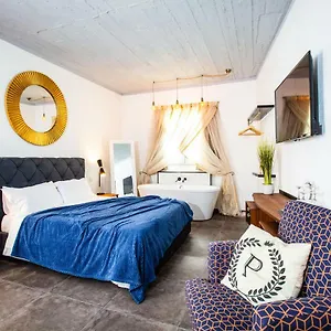 Pjazza Boutique By Cx Collection Gasthuis Siggiewi